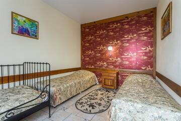 Фото номера Трехместный Комфорт Гостиница Печоры-Парк г. Печоры 3
